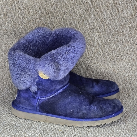 UGG Shoes - Dark Blue Bailey Buttom UGG BOOTS Size 8